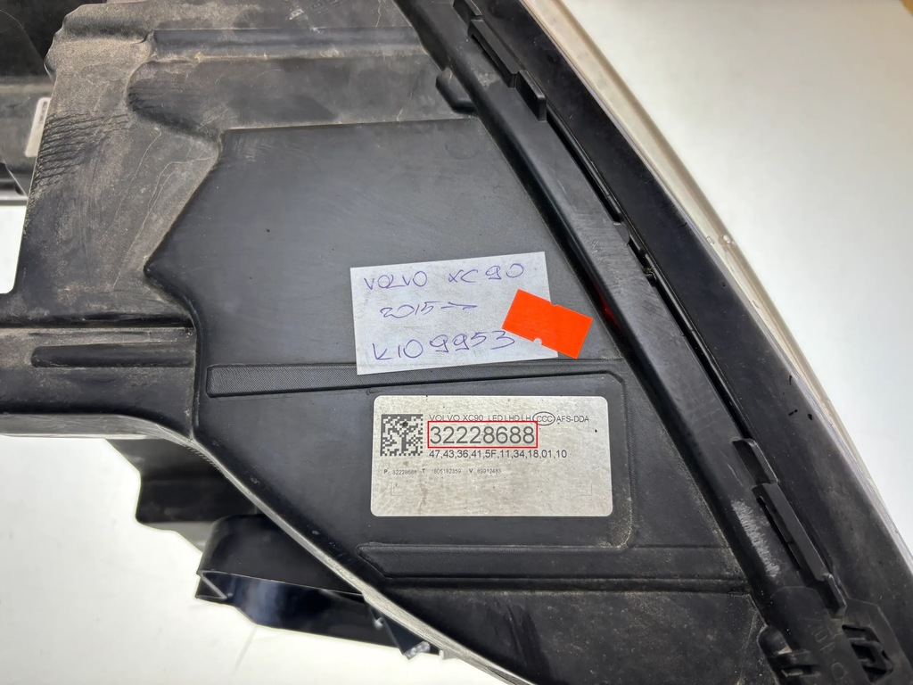 фото №10, Volvo xc90 2016 лампи передні