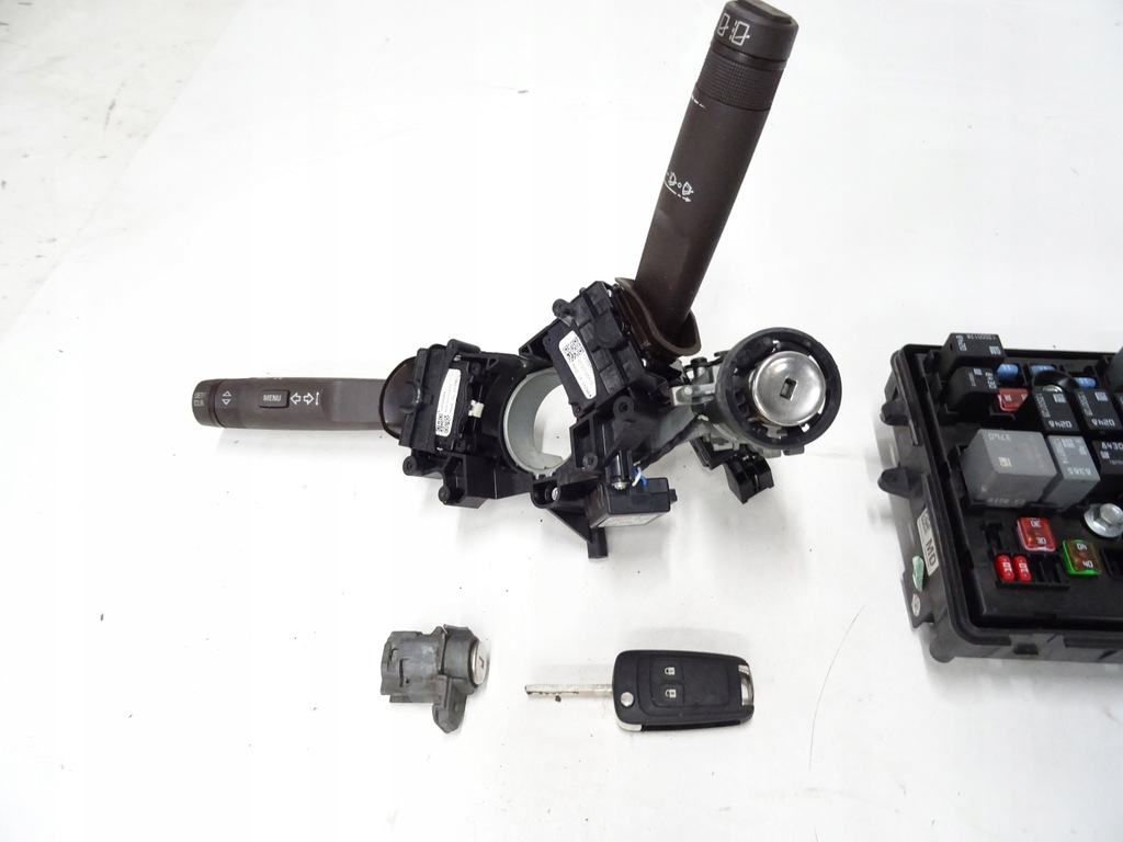 фото №10, Opel insignia a набір стартовий do запуск блок керування двигуна a20nht