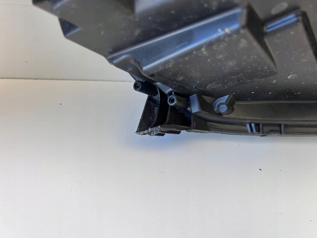 фото №11, Dacia duster ii лампа левый правый перед 260101133r