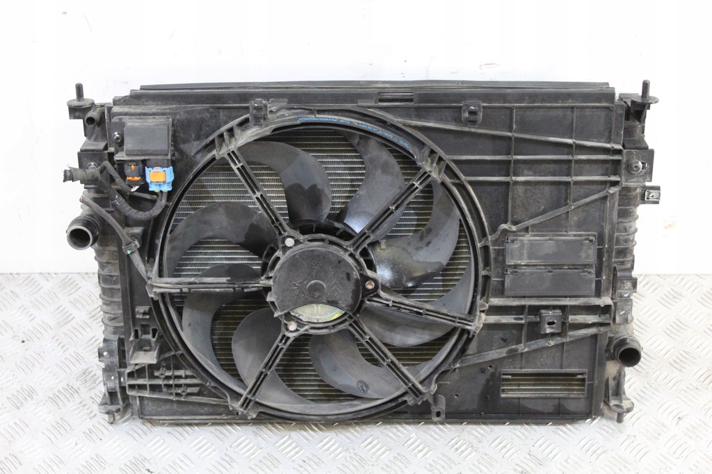 фото №6, Pas передній радіатор citroen c5 aircross