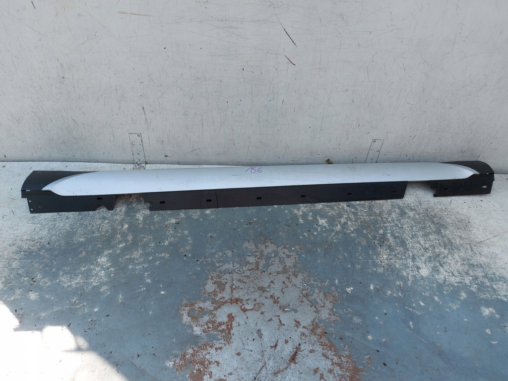 фото №9, Bmw x1 e84 x-line lift молдинг поріг поріг правий