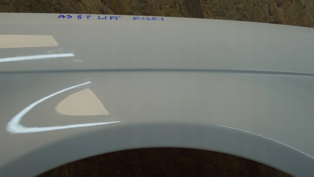 фото №8, Крила правий перед audi a3 8p lift 08 - ly9c