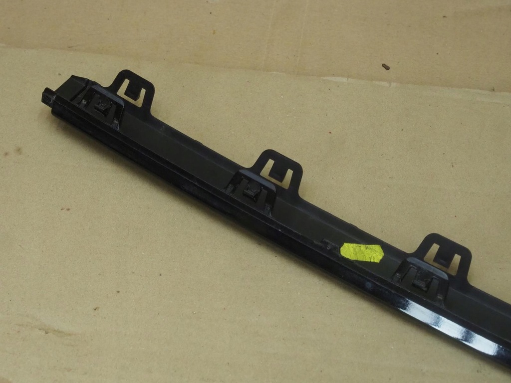 фото №15, Audi q2 81a 16- молдинг средняя бампера задняя 81a807578