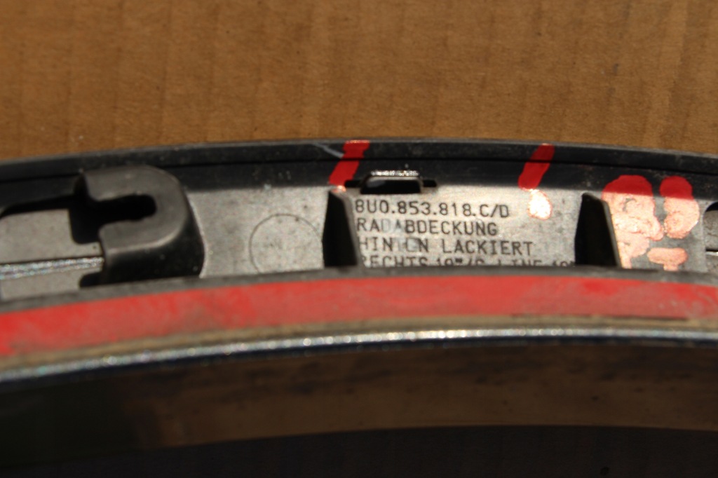 фото №6, Audi q3 8u0 s-line молдинг крыла правый левый задняя