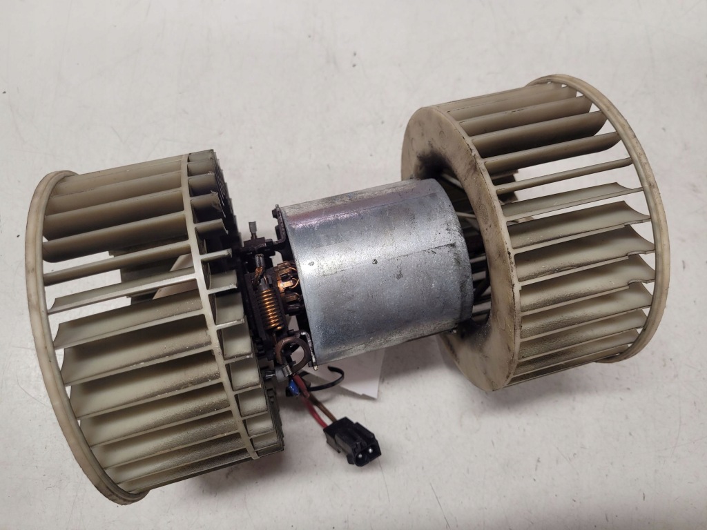 фото №1, Повітродувка обдув bmw x5 e53 33701302