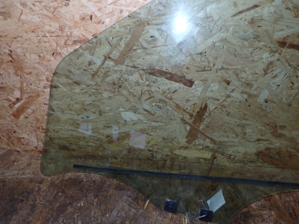 фото №7, Стекло дверь правый перед dacia lodgy 2019 1.6sce eu 8285