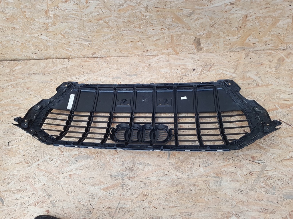 фото №7, Audi оригинальный номер 83a853651a решётка радиатора