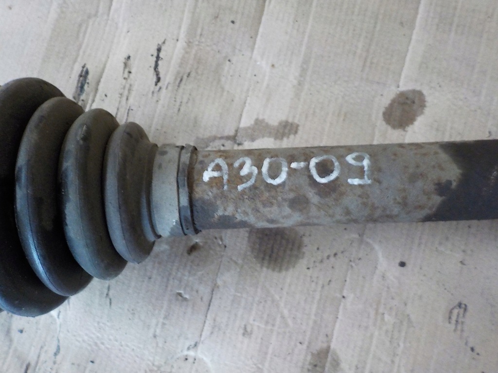 фото №6, Peugeot 3008 1.6b приводной вал правая передняя 9647779180