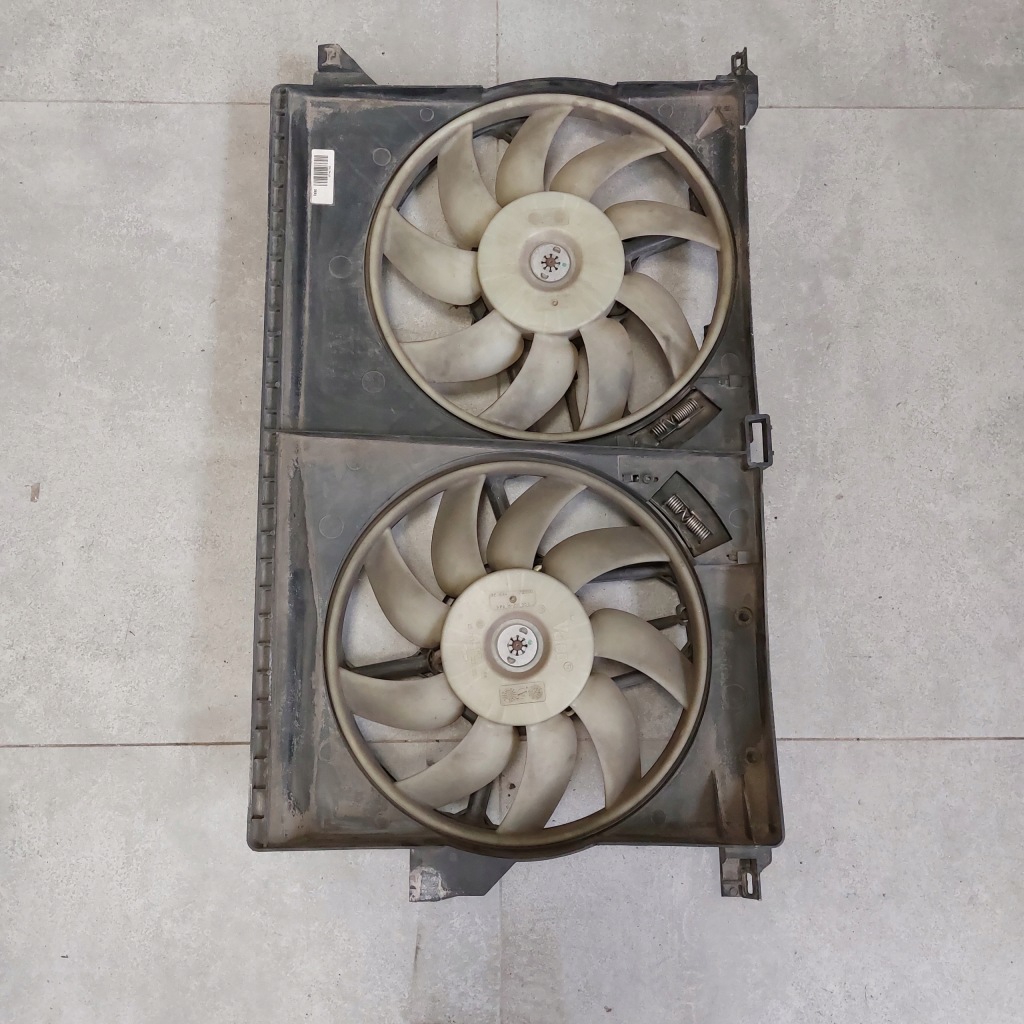 Opel astra j 1,7 вентилятор радиатора 874680a Доставка