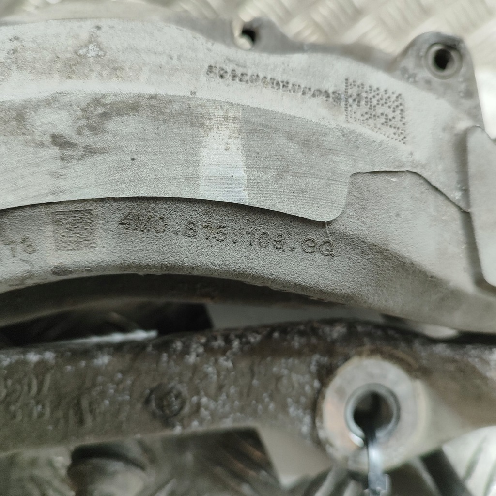 фото №6, Audi q8 2021 правая сторона суппорт тормозной передний