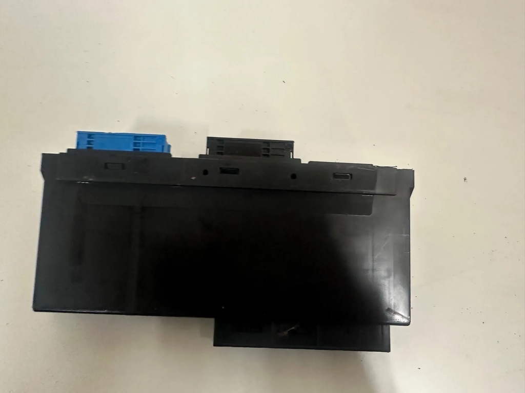 фото №1, Bmw 3 e90 e91 модуль комфорту