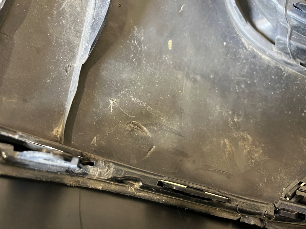 Бампер перед передний porsche macan 95b 2022- drugi lift 4pdc kompletny Недорого