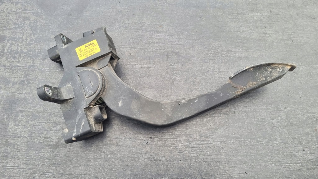 фото №1, Iveco daily потенціометр педаль газу 0281002632