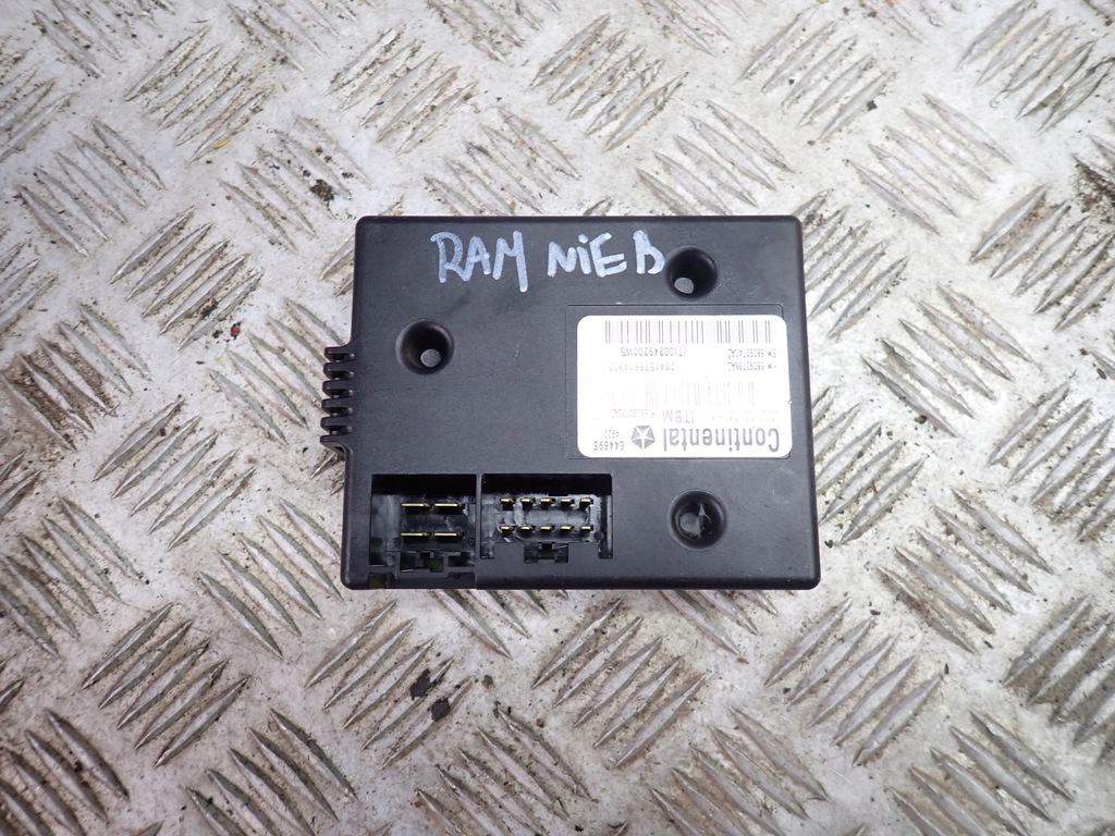 фото №1, Модуль блок управления тормоза буксировка dodge ram 13-