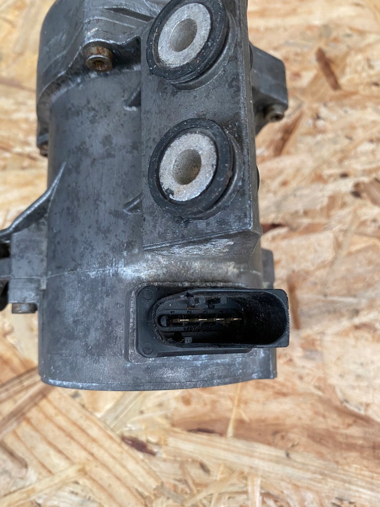 фото №4, Bmw насос wody електрична 303268050