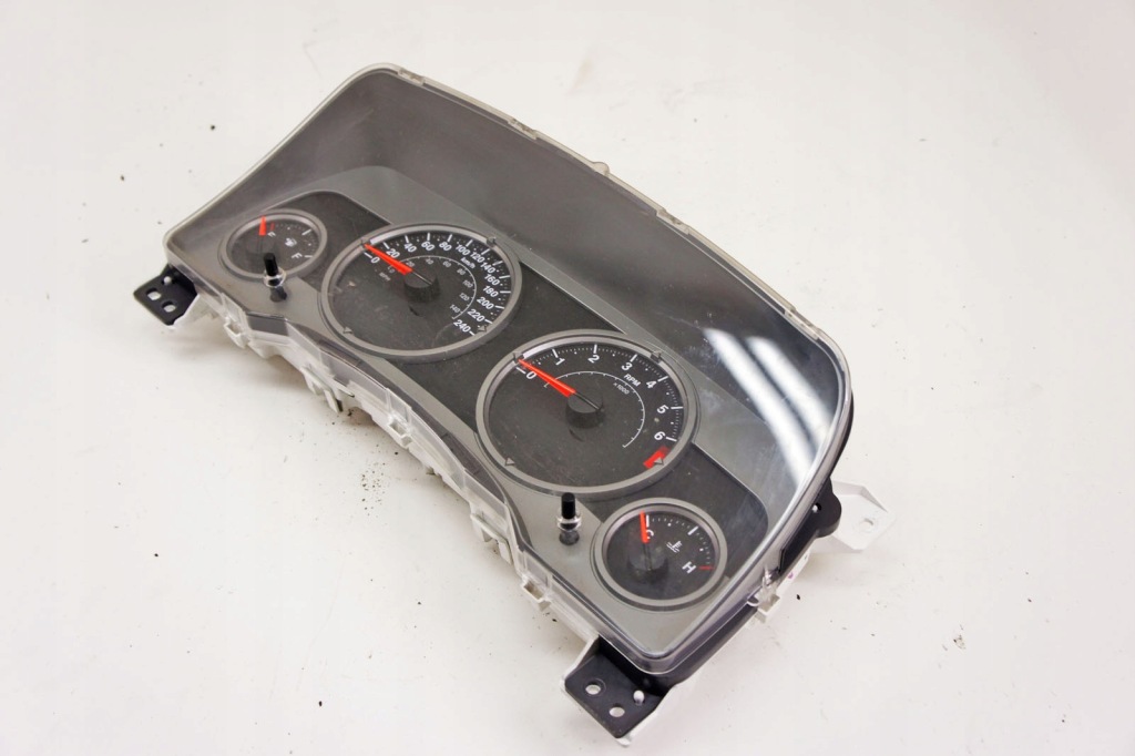 фото №1, Iy172 jeep compass i 2.4i счетчик приборы