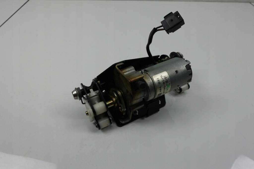 фото №13, Mercedes w140 cl механізм моторчик підголівник задня 1409700825 лівий/правий