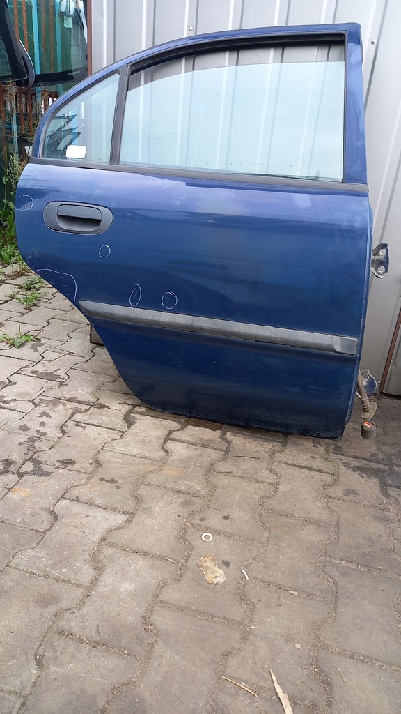 фото №1, Двері праве задня mitsubishi carisma hb 97r