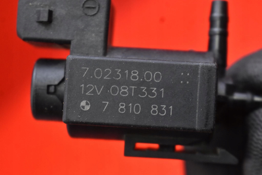 Клапан вакуумa 7810831 bmx x3 e83 2.0 d 177 km 06-10 Киев