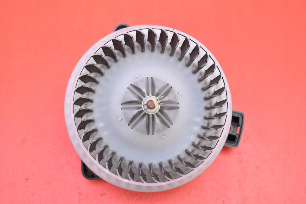 фото №1, Воздуходувка вентилятор обдув eu 194000-1390 toyota prius 2 ii xw20 lift