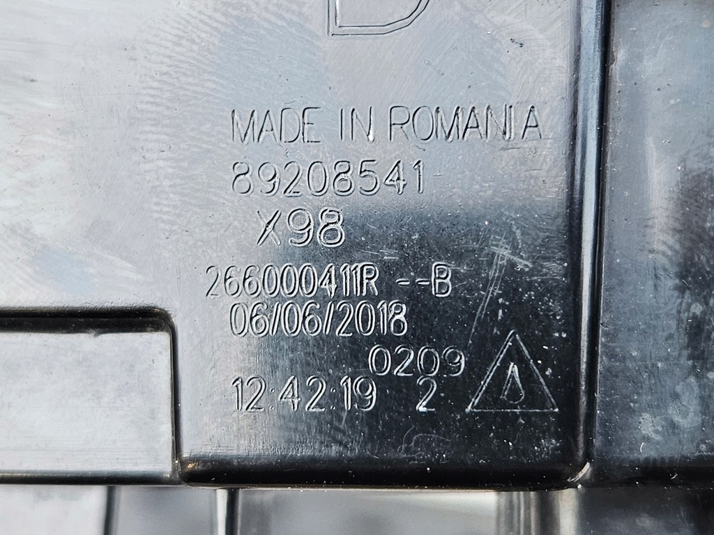 фото №10, Renault captur i решётка левая правая + drl