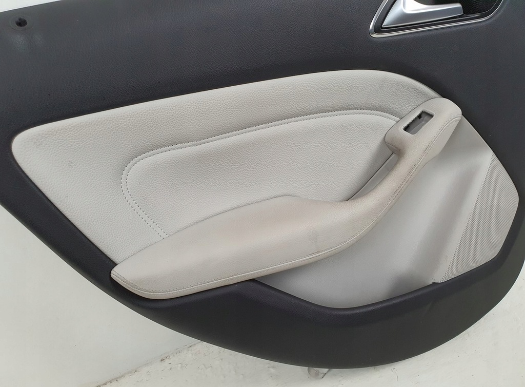 фото №5, Оббивка обшивка двері лівий задня mercedes w246