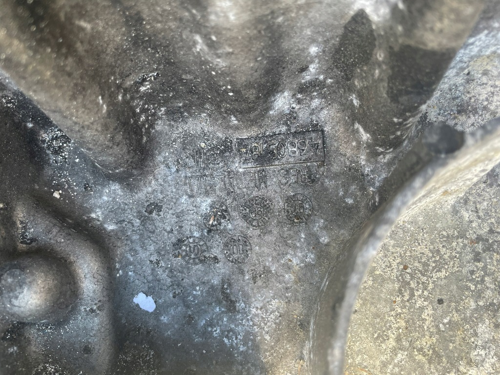 Fiat alfa romeo 1.9 jtd піддон масляна 46805184 Ціна