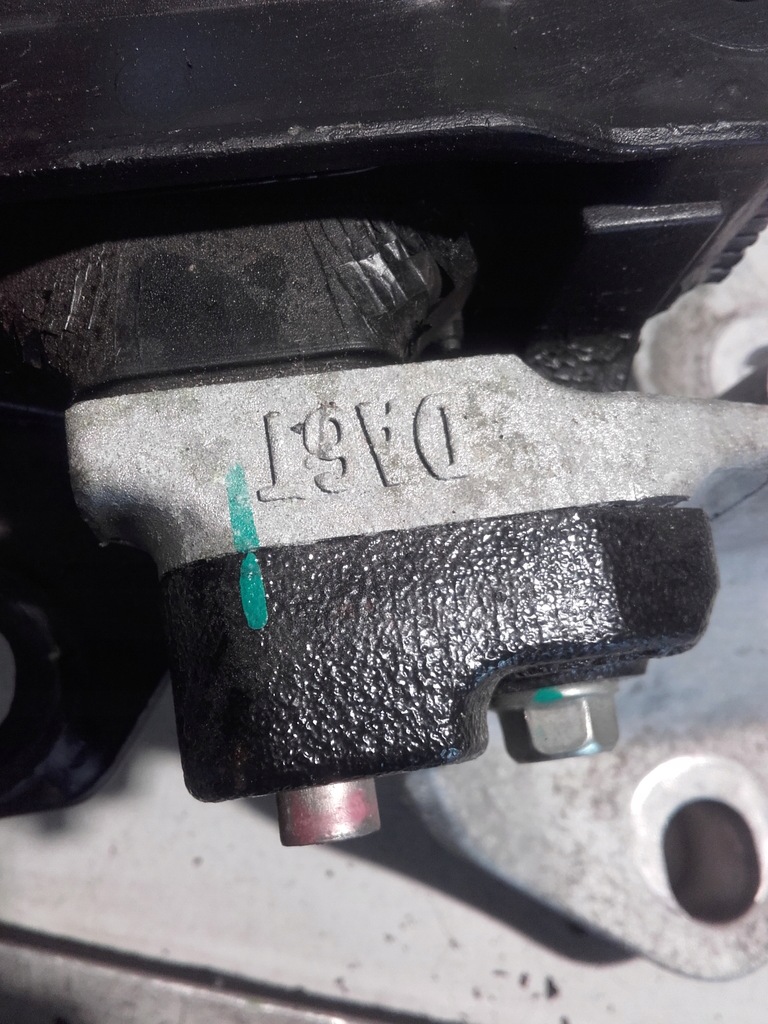 фото №6, Mazda 2 dj lift кронштейн подушка двигуна 20-