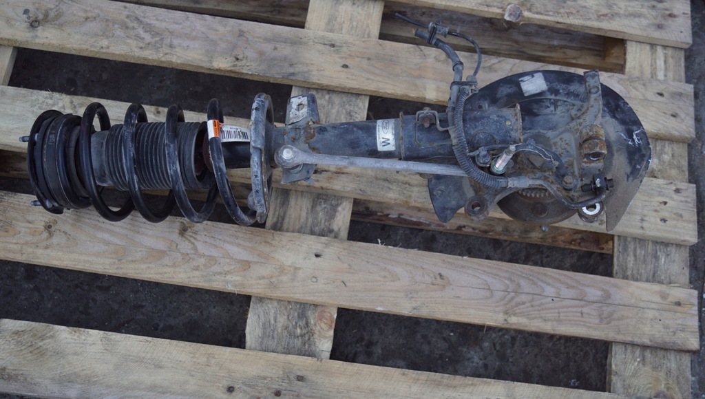 фото №7, Поворотный кулак левый перед ford mustang v gt 4.6 05-09