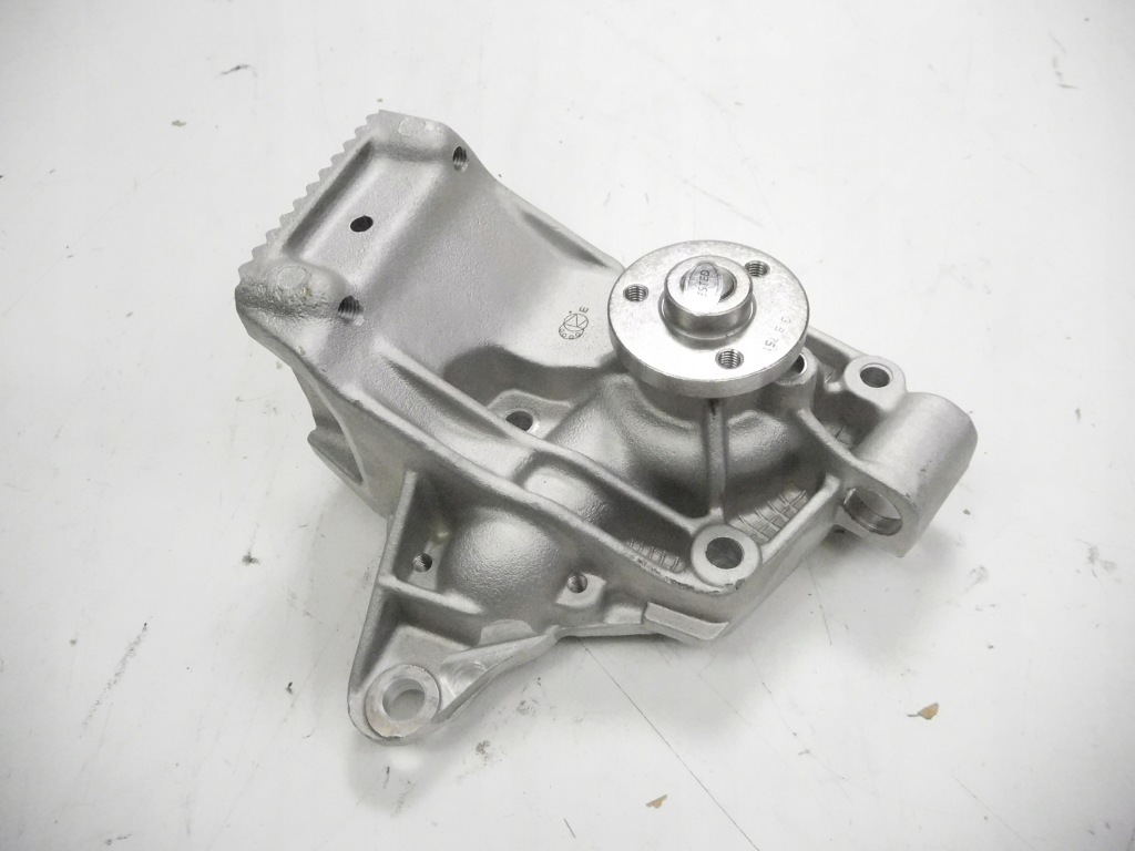 фото №3, Насос wody renault master ii 7701470880