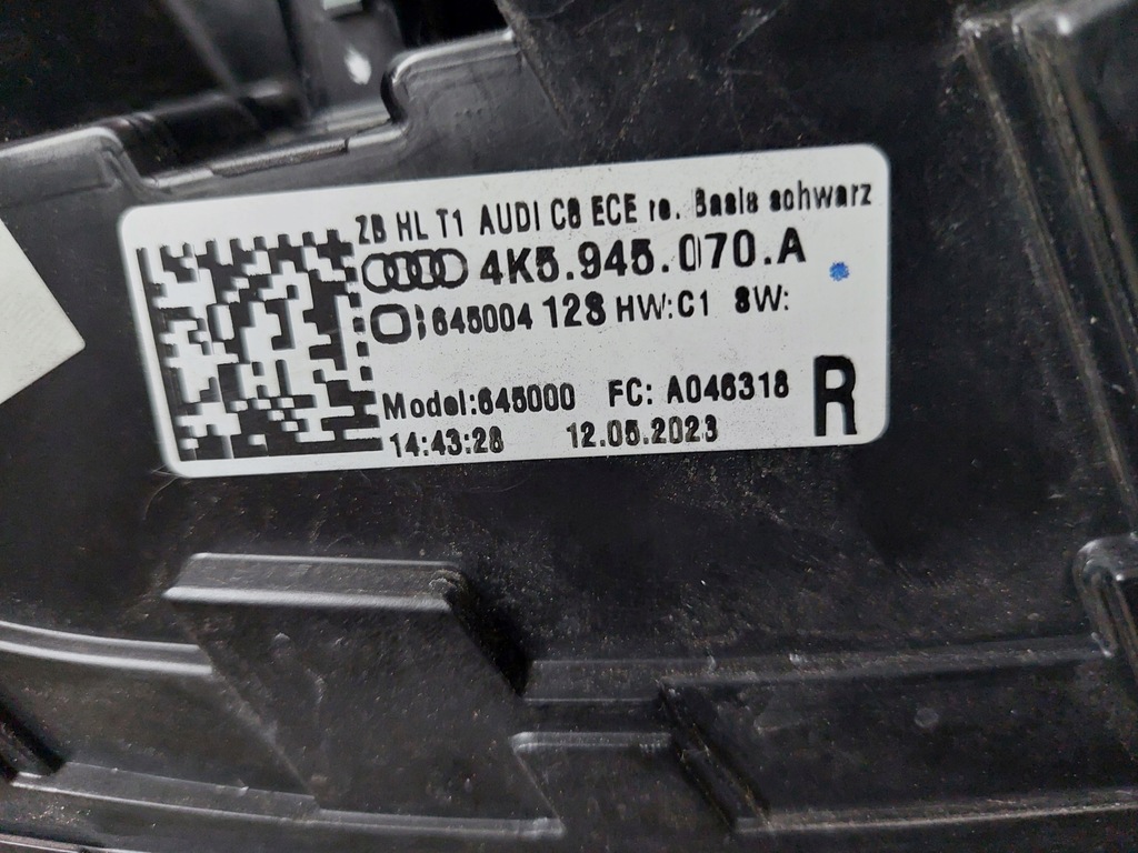 фото №10, Лампа задняя - правая - full led - audi a6 c8 - sedan - 4k5