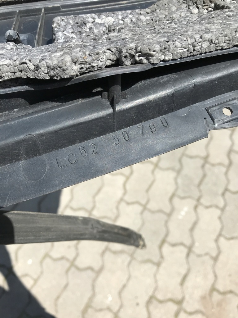 фото №7, Жабо пластиковый mazda mpv ii lc6250790