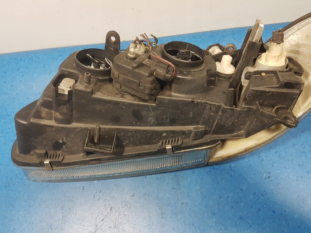 фото №8, Nissan almera n15 фара правый