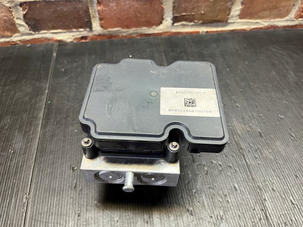 Купити Tesla x насос abs 1037797-00-d 0265956391