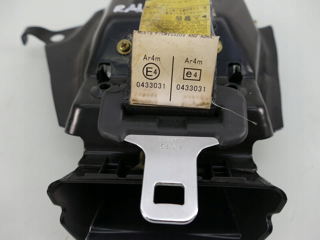 фото №6, Toyota rav4 ii lift pas безопасности середина задняя