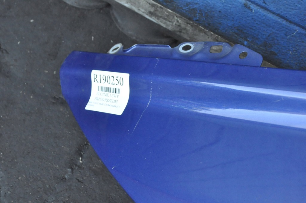 фото №8, Volvo c30 крила лівий передній przed lift молдинг