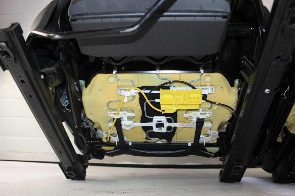 фото №9, Сиденья подогрев bmw x1 f48 материал 9284594