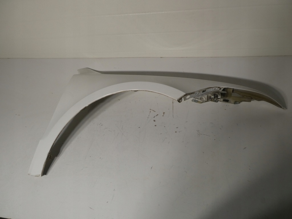 фото №11, Крила правий skoda superb ii білий