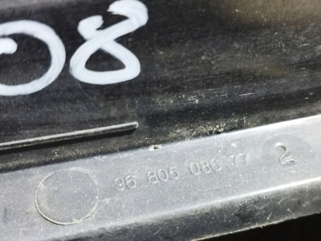 фото №11, Peugeot 308 i t7 решітка бампера середня