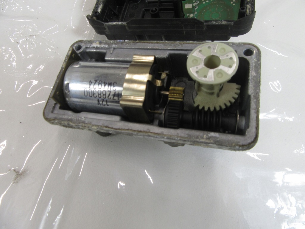 Регулятор turbo bmw f01 f02 f07 f10 f11 f15 f25 f30 f31 f34 3.0 n57 258km Ціна