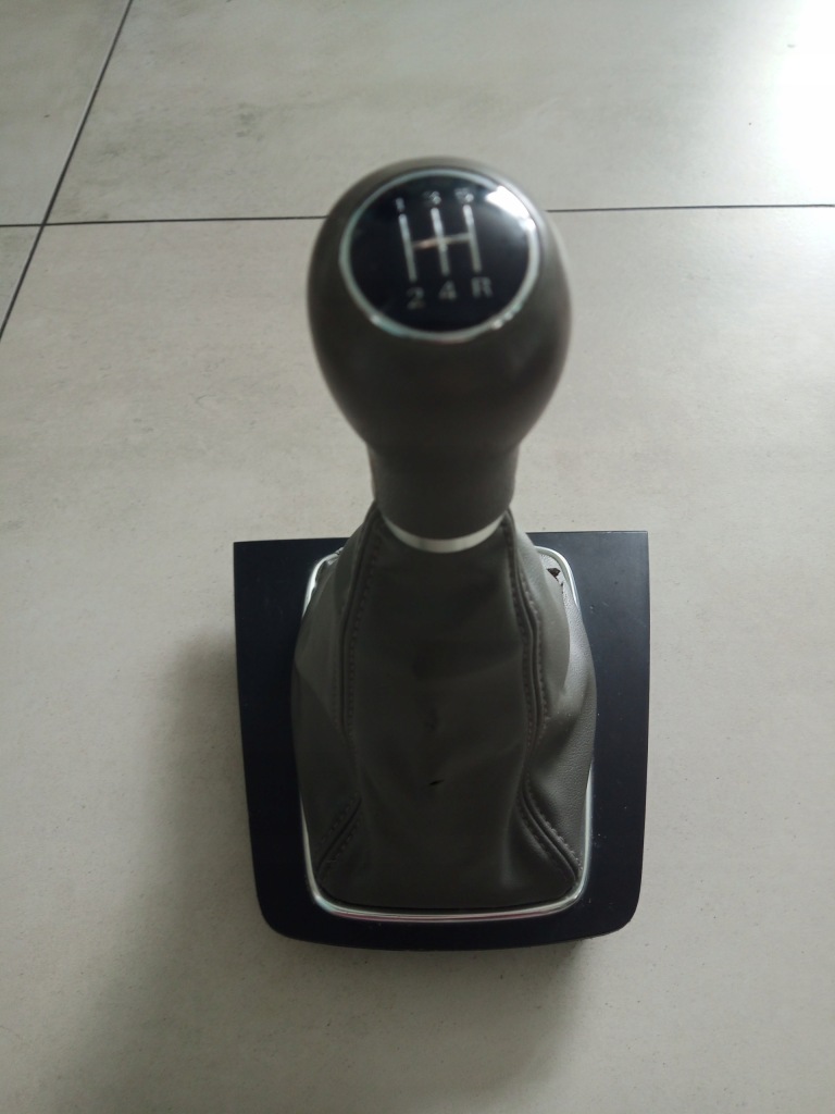 Ручка чехол передач audi a4 s4 b6 8e 8h 8e1853189aa Недорого