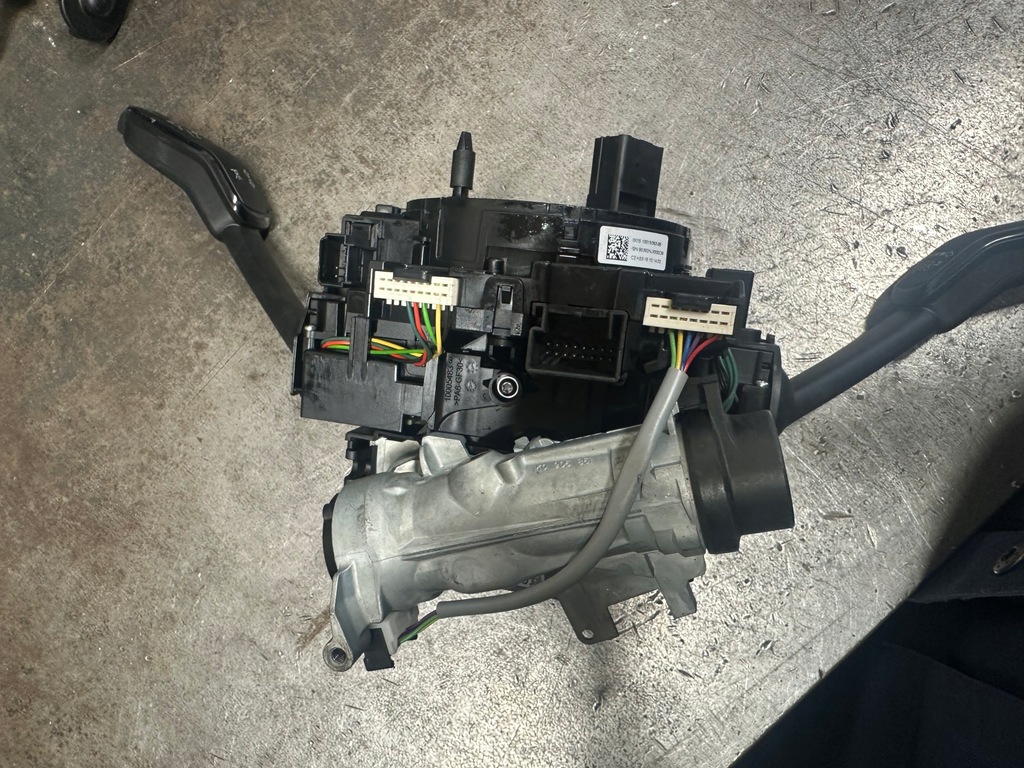 фото №9, Переключатель комбинированный vw golf vii seat leon iii skoda 5q0953513r 5q0953549