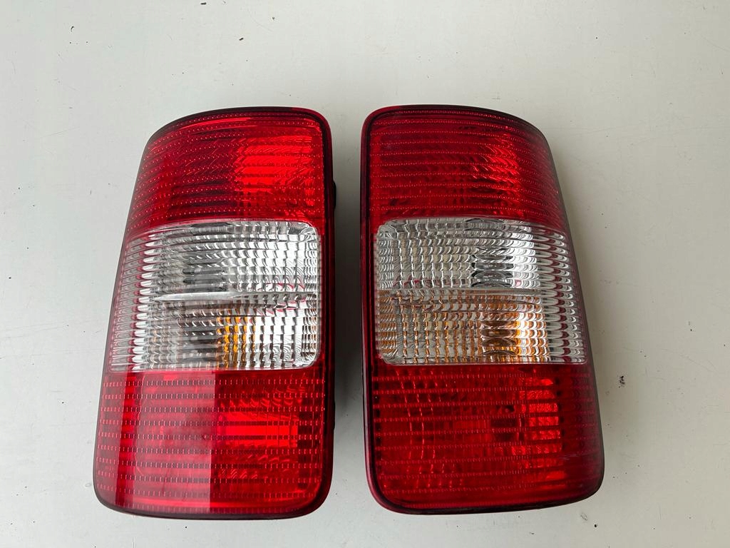 фото №1, Vw caddy 2004 - 10 лампа задняя левая правая оригинал