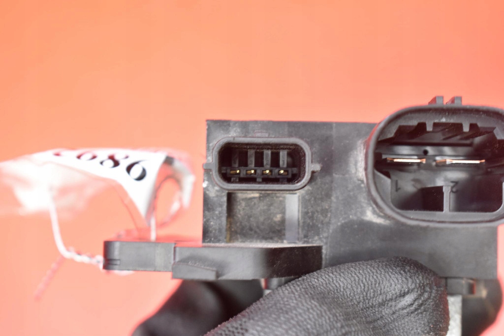 фото №8, Резистор обдув резистор резистор 255503792r dacia duster 2 ii 17-21