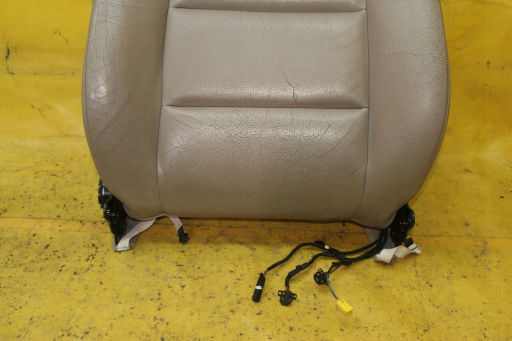 фото №4, Спинка сиденье правый перед передние audi a4 b6