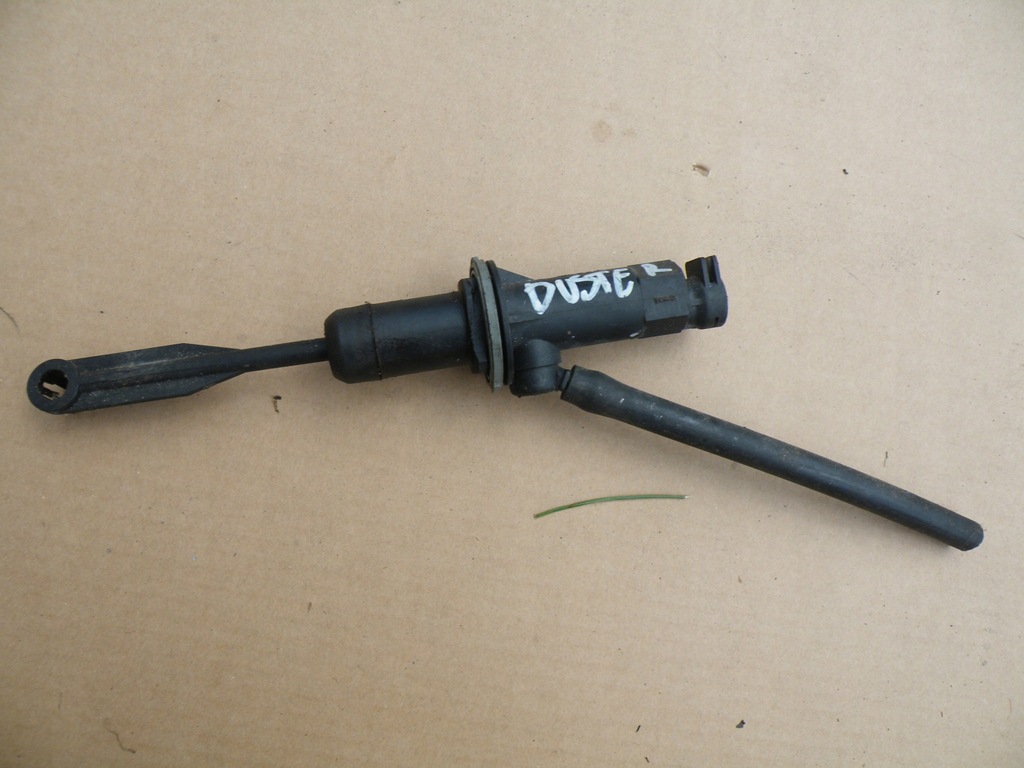 фото №1, Dacia duster i насос сцепления 1.6 16v