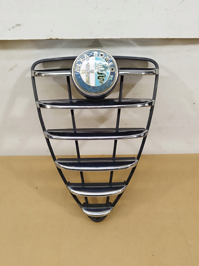 фото №1, Решітка радіатора решітка радіатора бампера передній alfa romeo mito 156078532