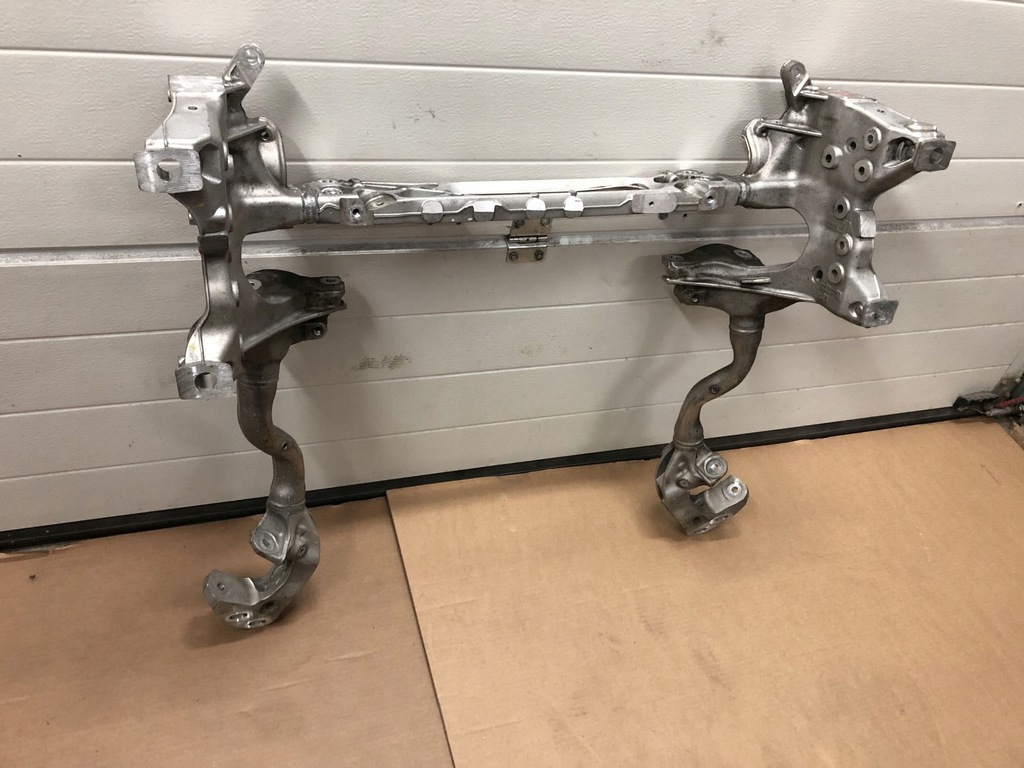 фото №7, Подрамник audi q7 4m0 подрамник porsche cayenn audi q8 подвеска 4m0399315p