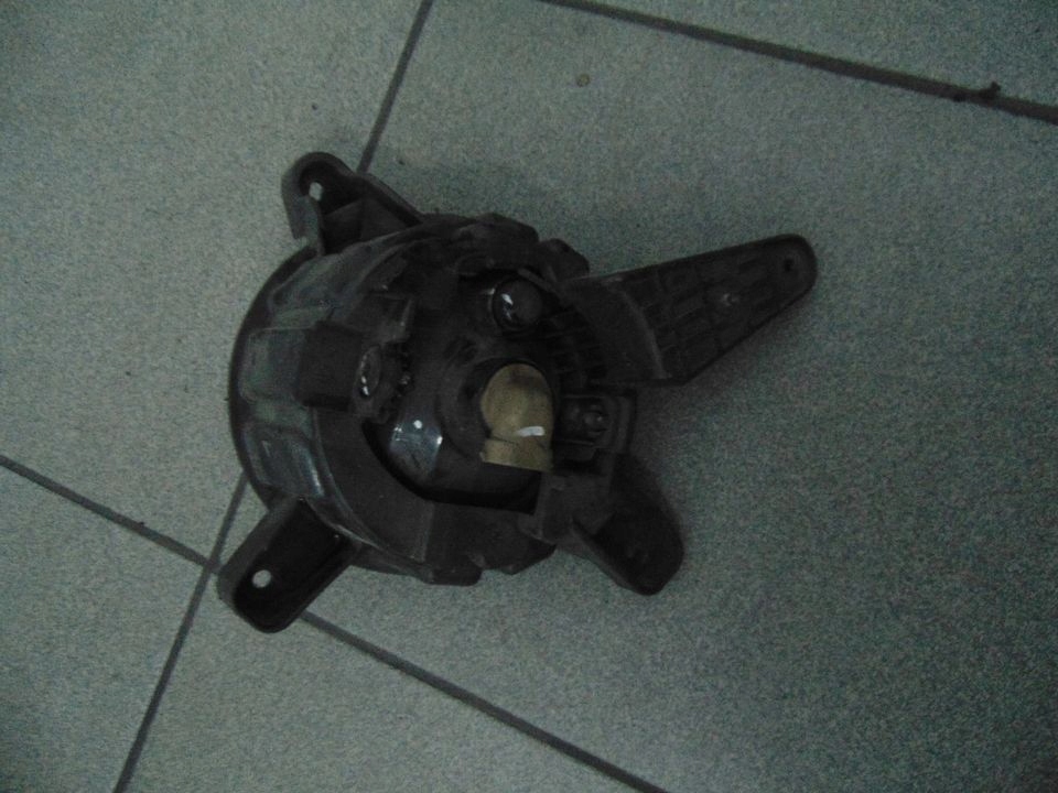 фото №2, Kia sportage ii противотуманная фара правый перед