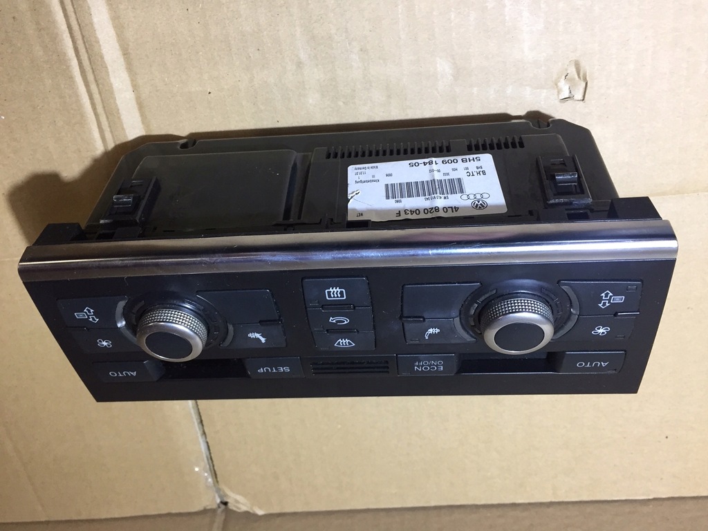 фото №6, Audi q7 4l панель кондиционера обдув 4l0820043f